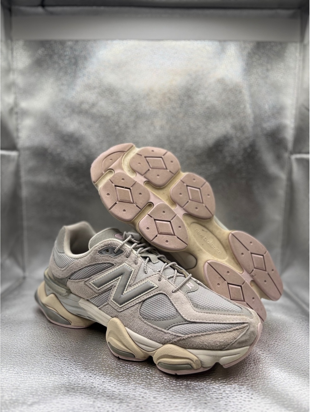 New balance 9060 grey lilac